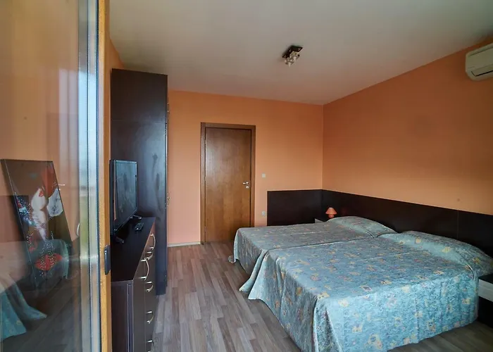 Sea Panorama Golden Sands