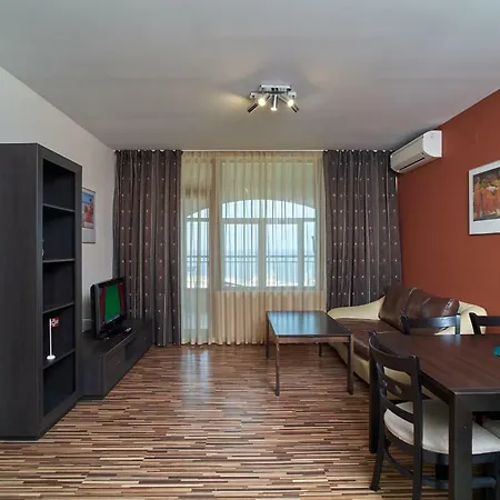 Sea Panorama Apartment